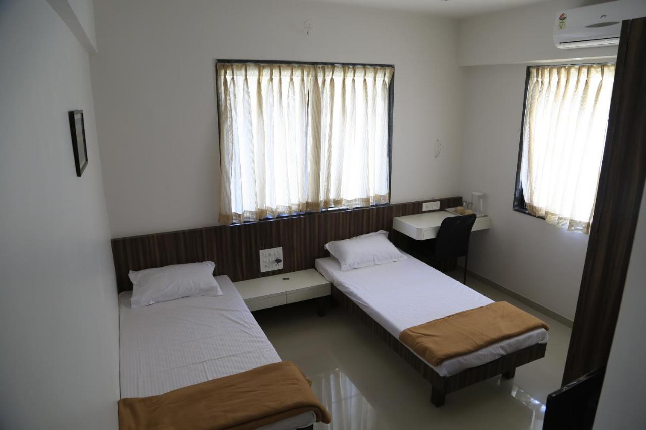 Aashiyana Inn Nashik Eksteriør billede